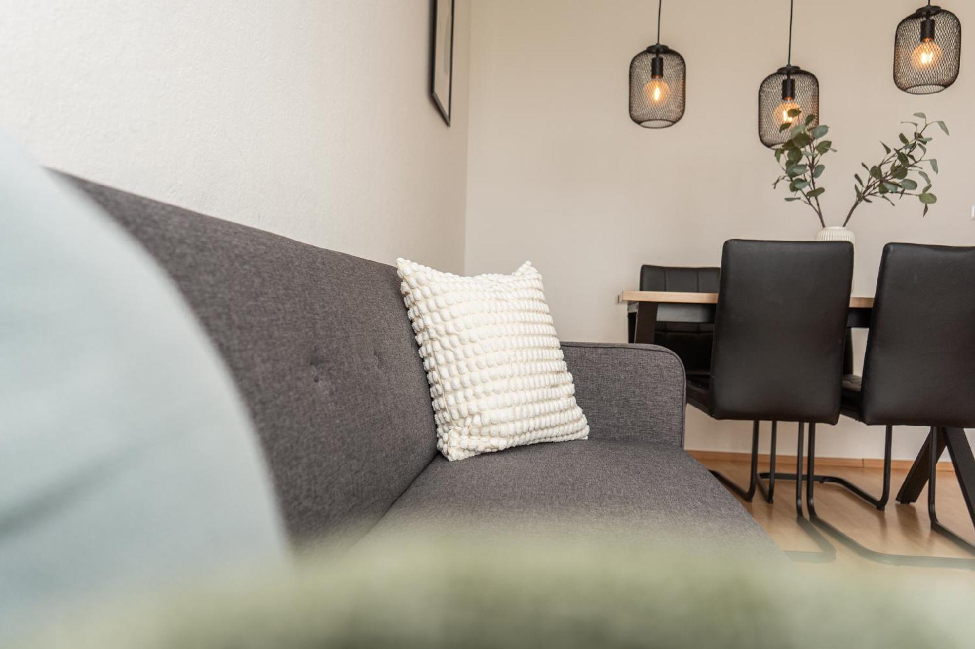 Unique - 2 Bedrooms - Balcony - Kitchen BRE 외부 사진